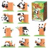 Figura sorpresa Fruit Tree Climbing Panda Roll surtido - imagen 3
